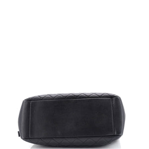 Grand Shopping Tote Quilted Caviar