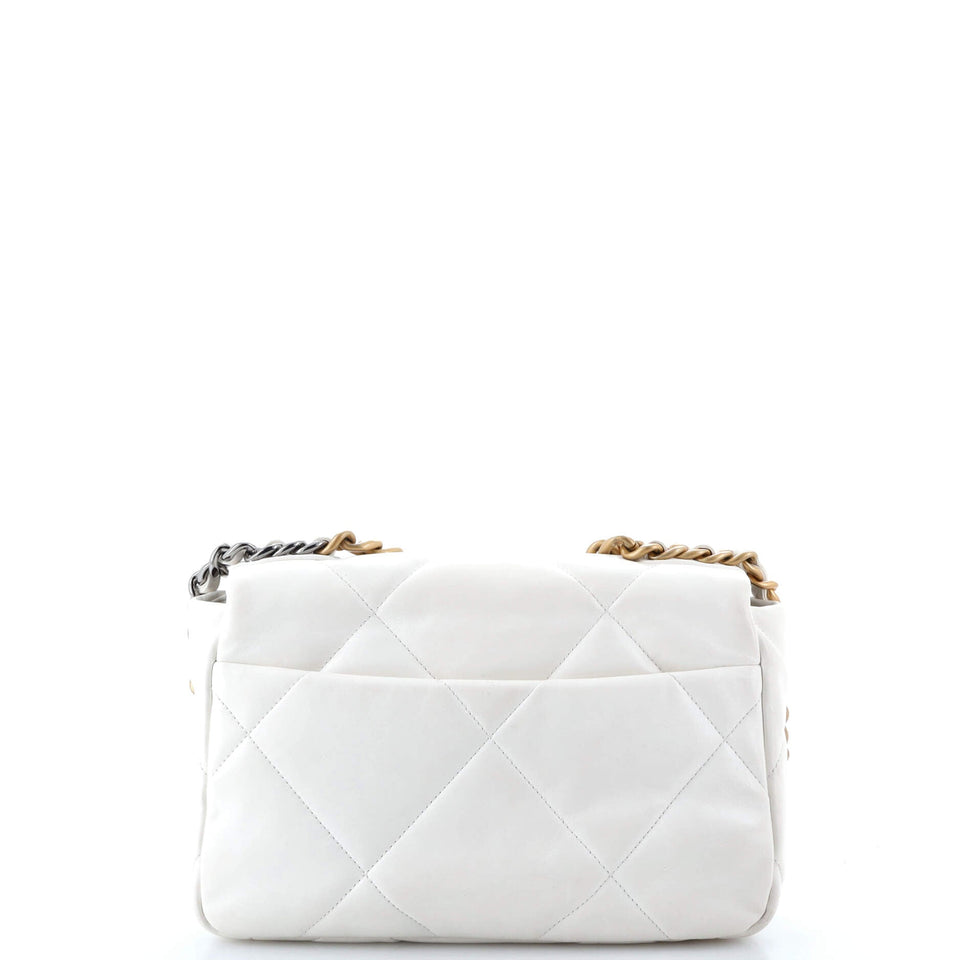 19 Flap Bag Quilted Leather Medium