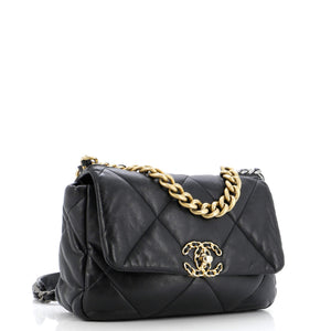 19 Flap Bag Quilted Leather Medium