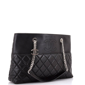 Urban Delight Chain Tote Quilted Lambskin Medium
