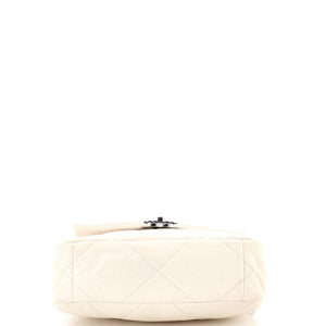 19 Flap Bag Quilted Glossy Calfskin Medium