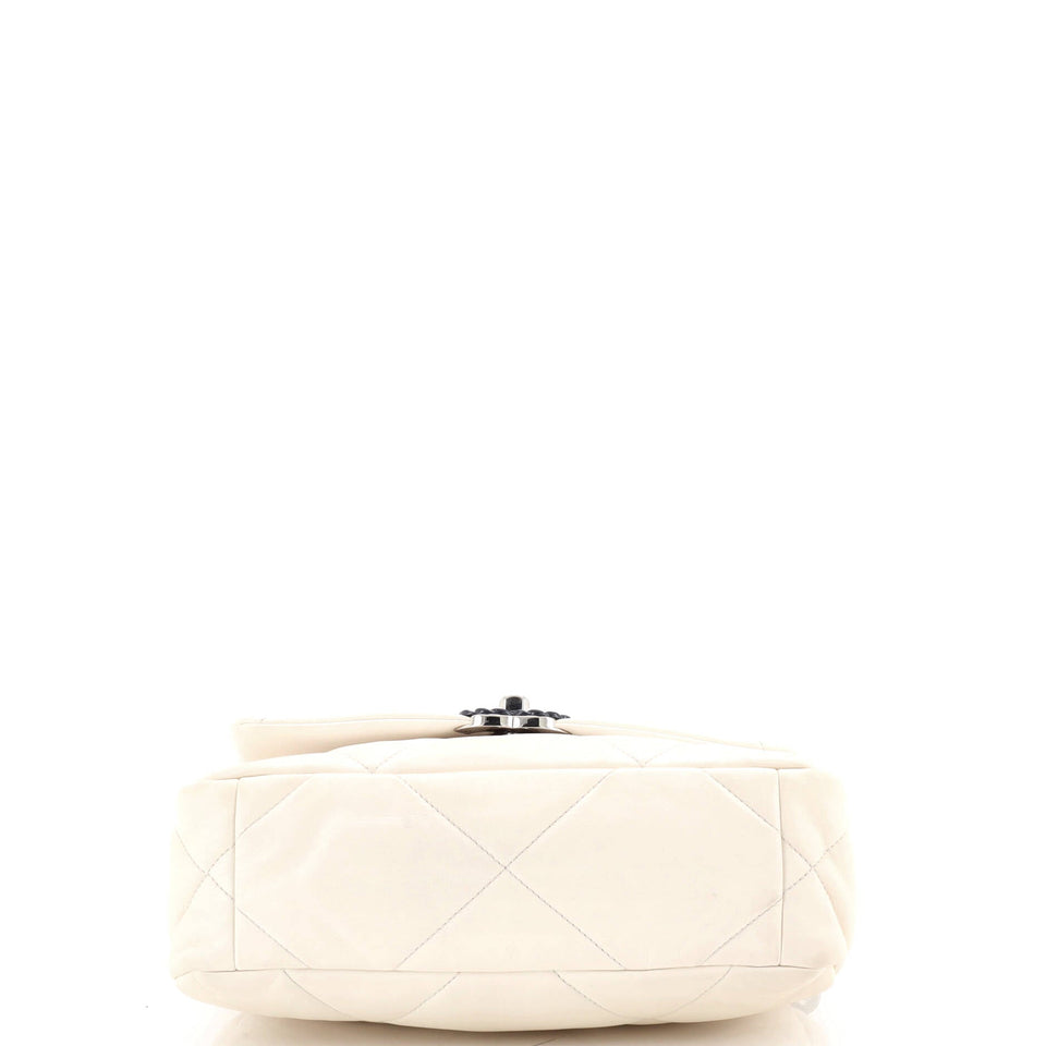19 Flap Bag Quilted Glossy Calfskin Medium
