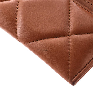 19 Card Holder Quilted Leather