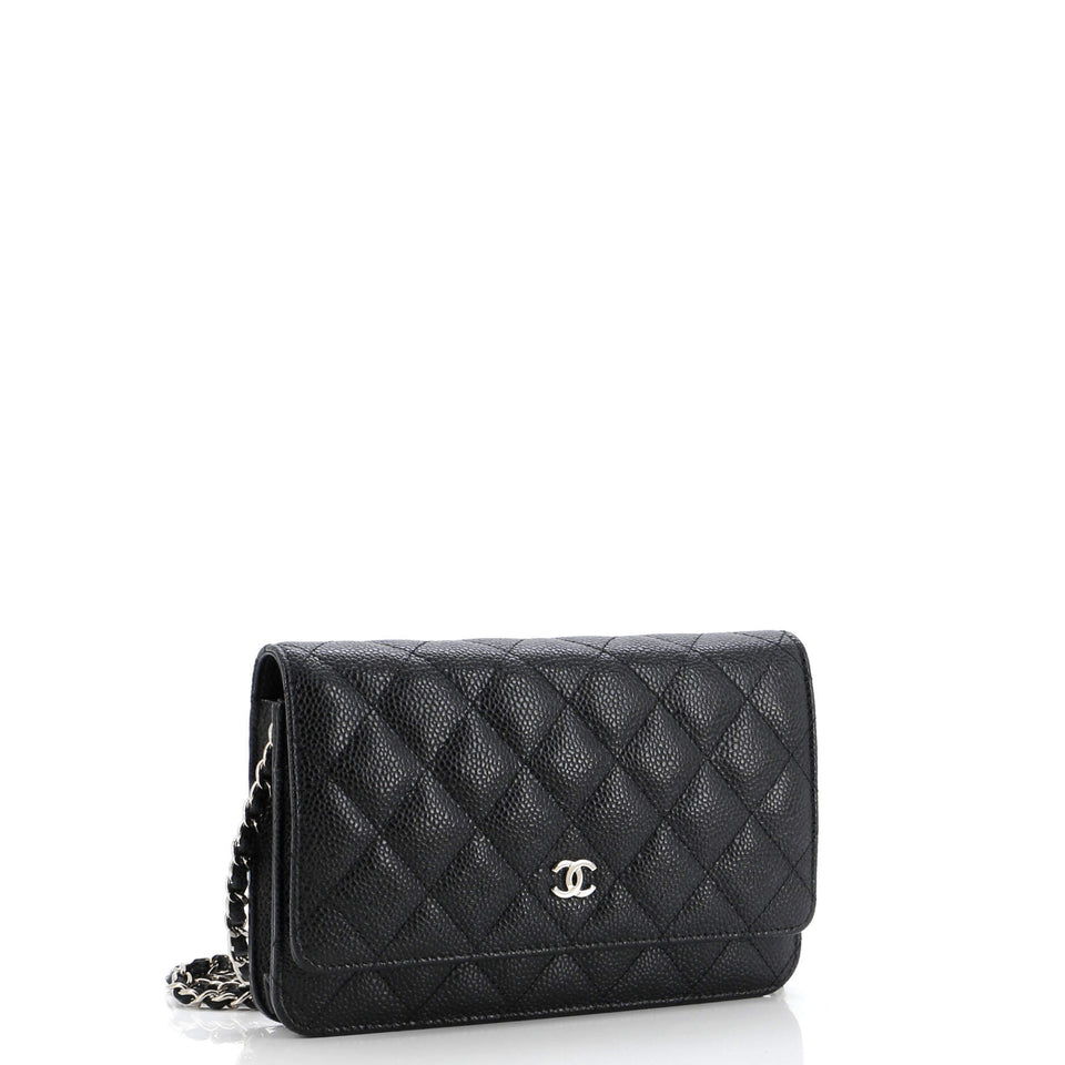 Wallet on Chain Quilted Caviar