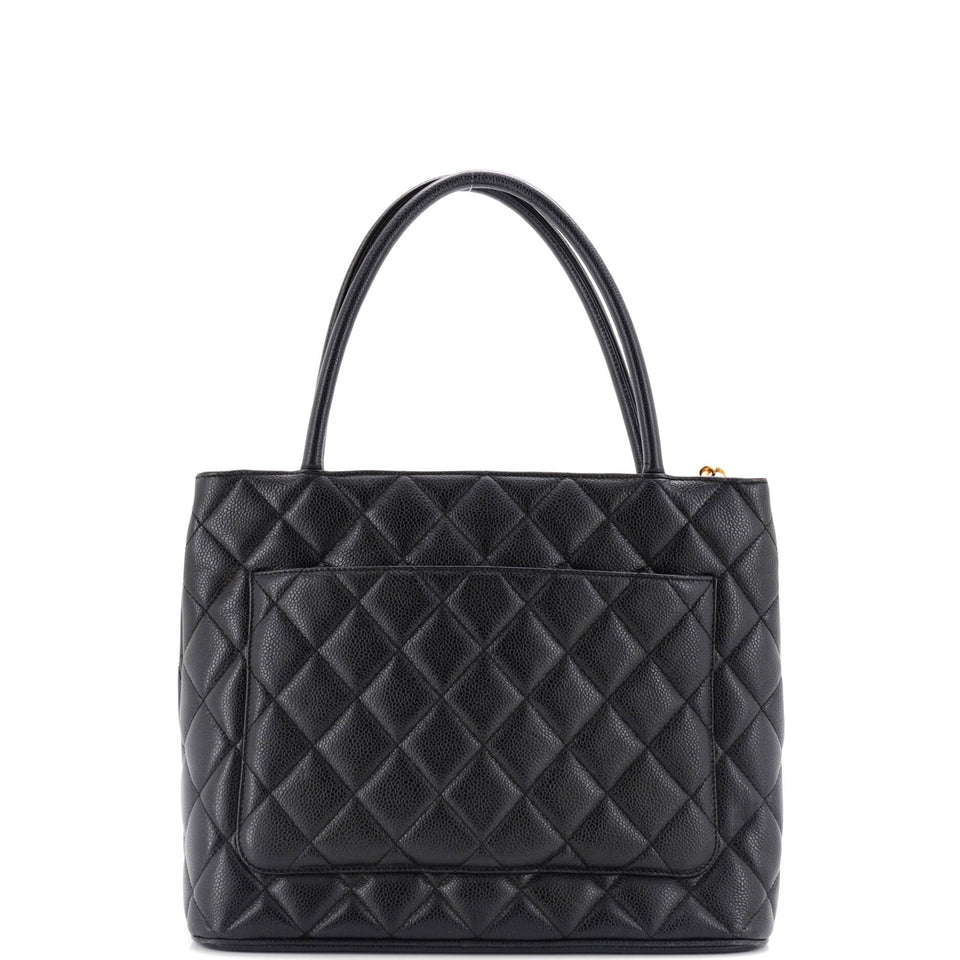 Medallion Tote Quilted Caviar