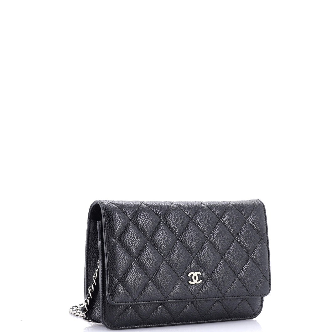 Wallet on Chain Quilted Caviar