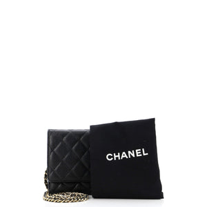 Wallet on Chain Quilted Caviar