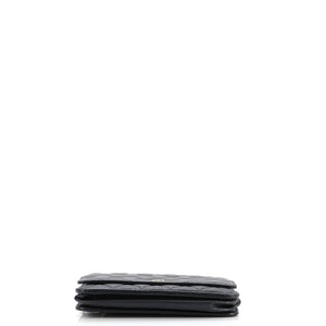 Wallet on Chain Quilted Caviar