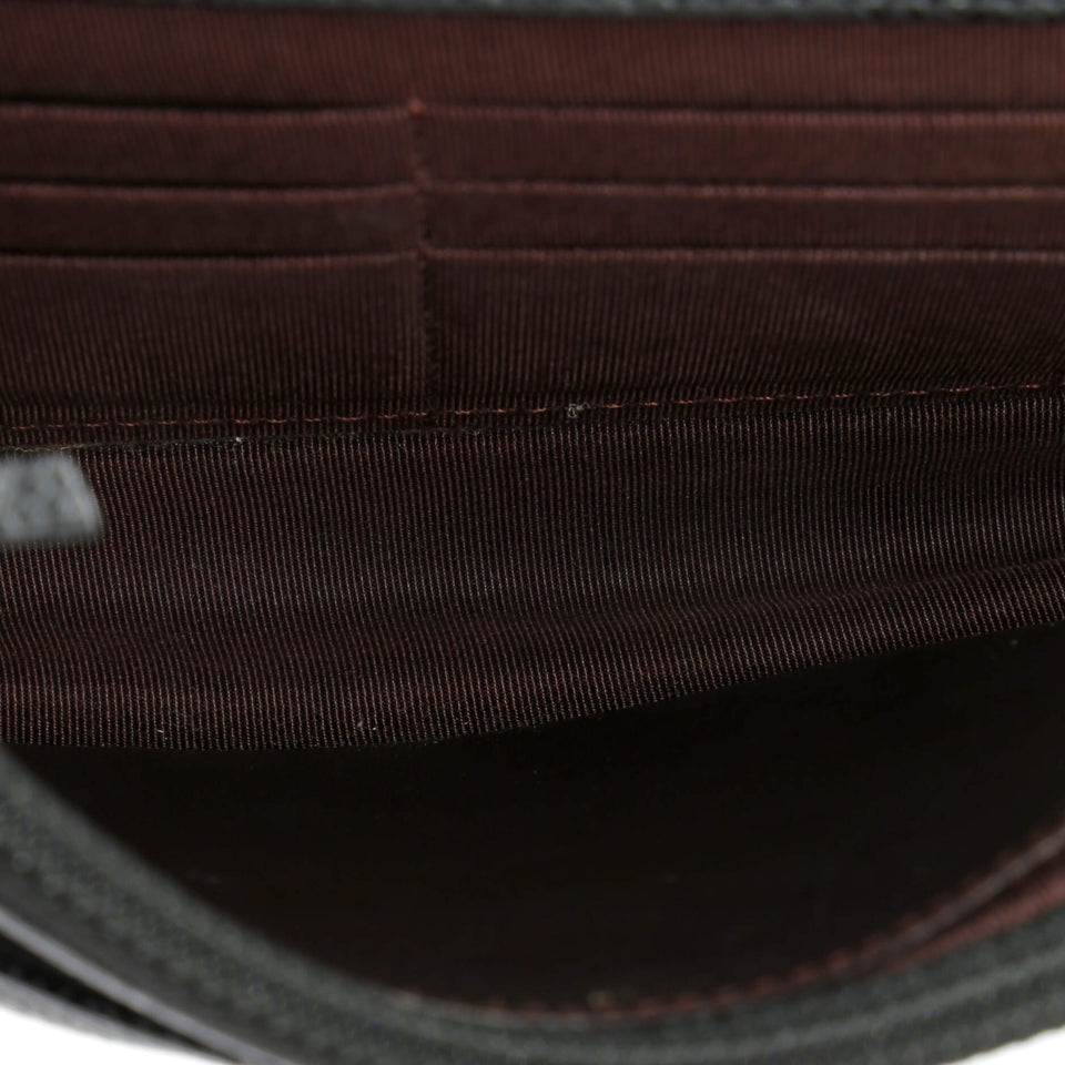 Wallet on Chain Quilted Caviar