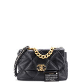 19 Flap Bag Quilted Leather Large