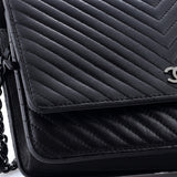 Wallet on Chain Chevron Lambskin