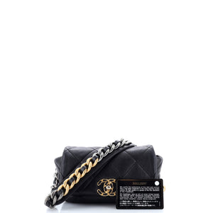 19 Belt Bag Quilted Leather