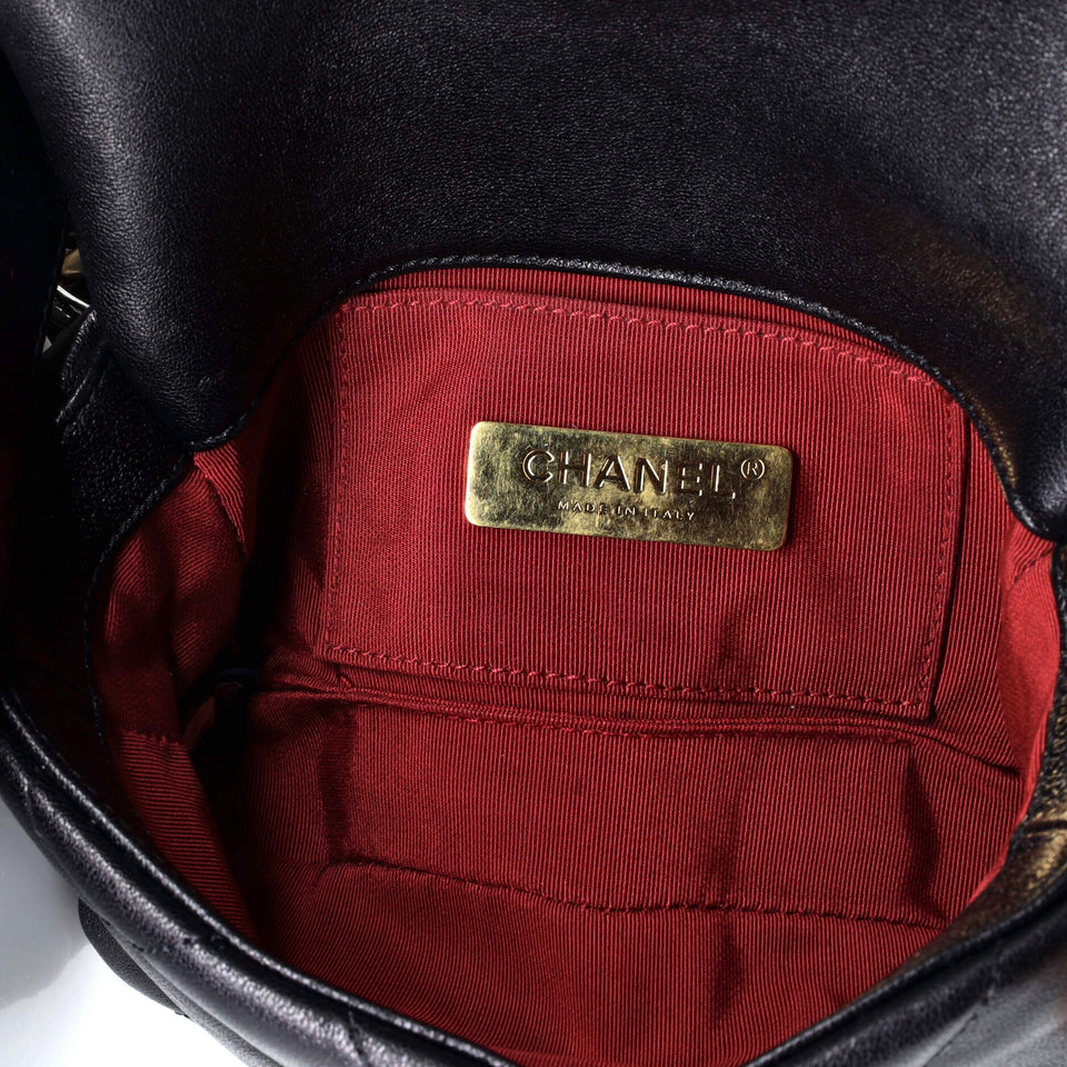 19 Belt Bag Quilted Leather