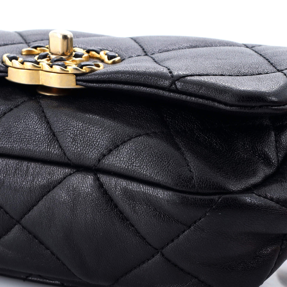 19 Belt Bag Quilted Leather