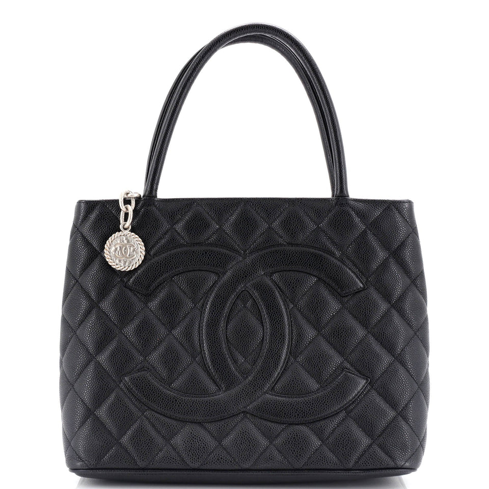 Medallion Tote Quilted Caviar