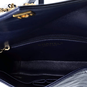 Reversed Flap Bag Chevron Lambskin Medium