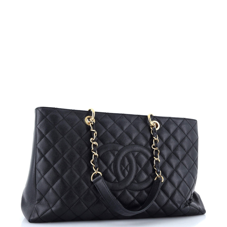 Grand Shopping Tote Quilted Caviar XL