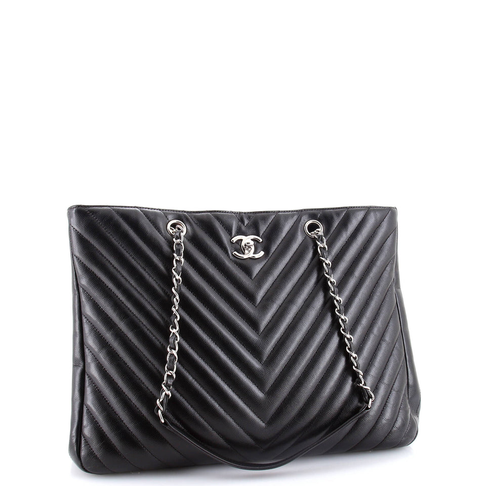 Classic CC Shopping Tote Chevron Caviar Large