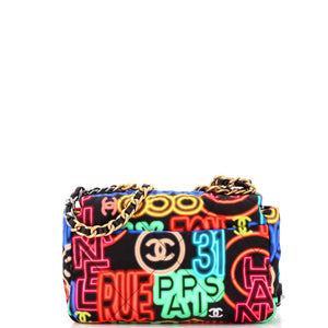 19 Flap Bag Quilted Graffiti Print Fabric Medium