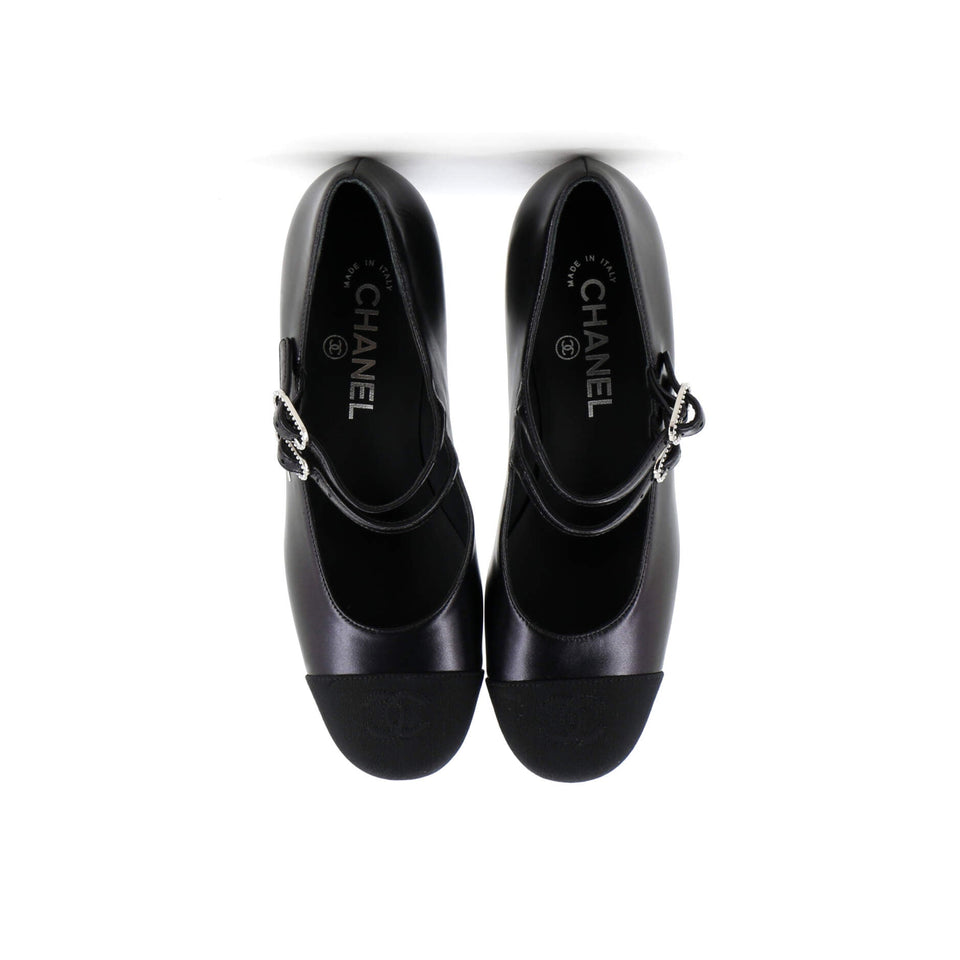 Women's CC Cap Toe Double Strap Mary Jane Pumps Leather with Grosgrain