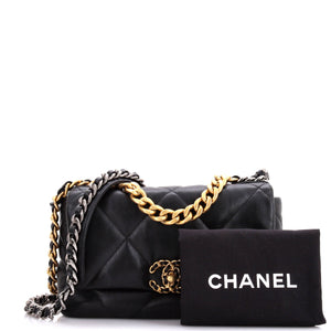 19 Flap Bag Quilted Leather Medium