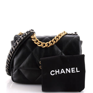 19 Flap Bag Quilted Leather Medium