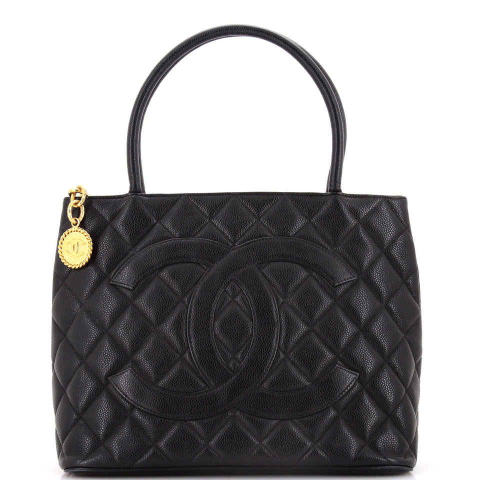 Medallion Tote Quilted Caviar