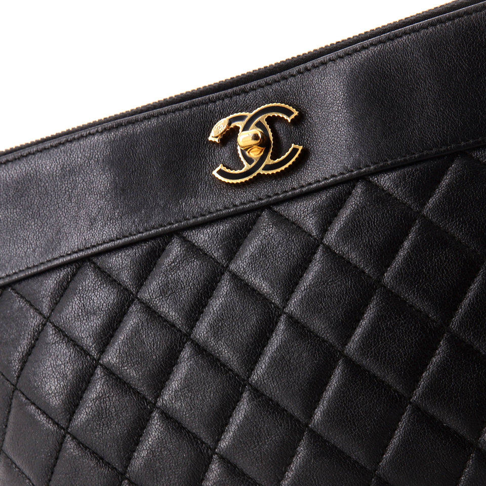 Mademoiselle Vintage O Case Clutch Quilted Sheepskin Medium