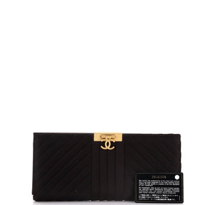 Chevron Pleated CC Flip Lock Flap Clutch Satin