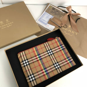 Burberry Bags - Bagsattire   243