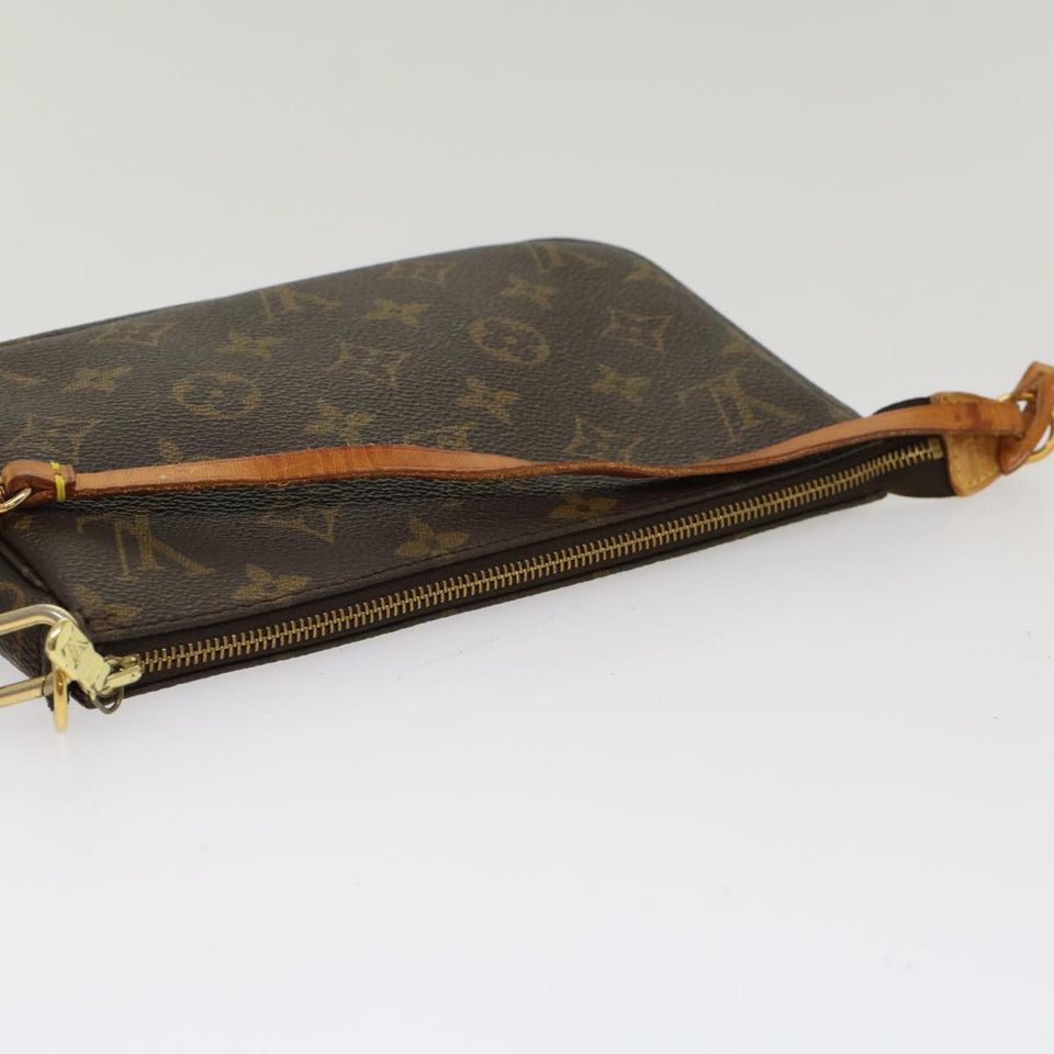Louis Vuitton Pochette Accessoires  Canvas Clutch Bag