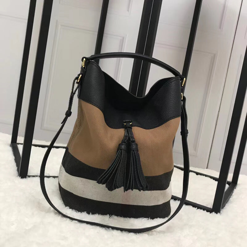 Burberry Bags - Bagsattire   527