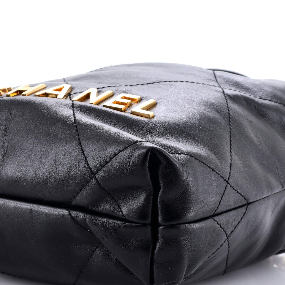 22 Chain Hobo Quilted Calfskin with CC Pearl Chain Mini