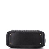 Grand Shopping Tote Quilted Caviar XL