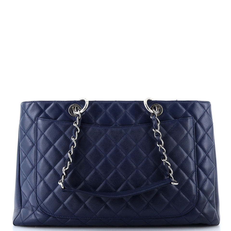Grand Shopping Tote Quilted Caviar XL