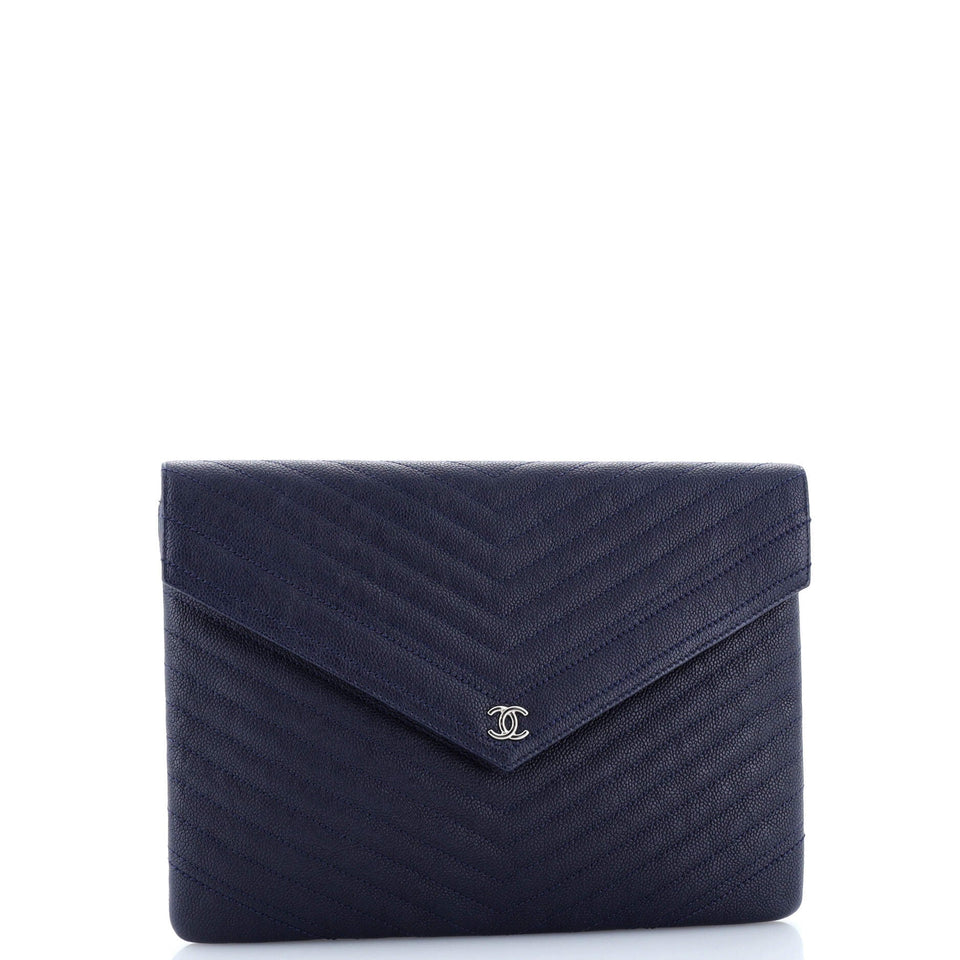 Statement Pouch Chevron Caviar Large