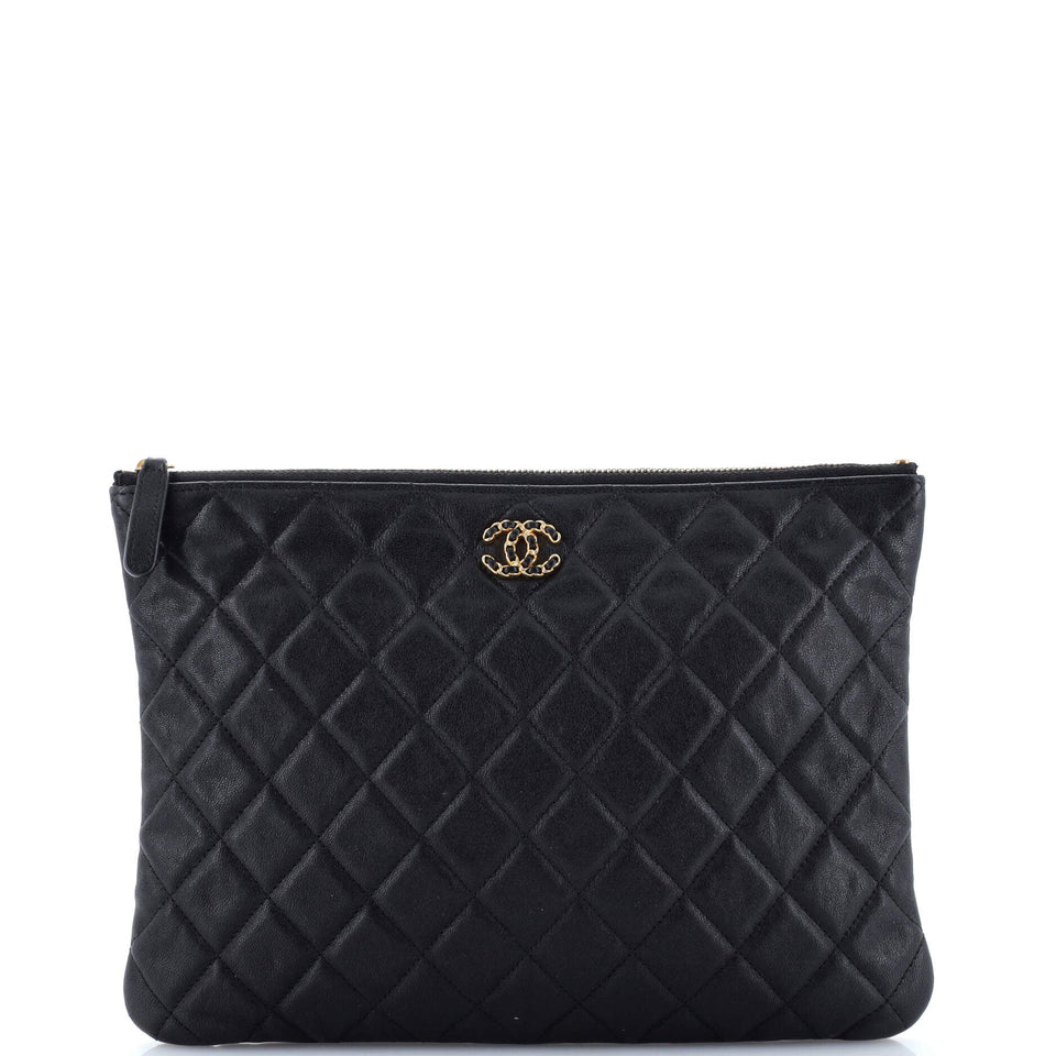 Chain Infinity O Case Clutch Quilted Goatskin Medium