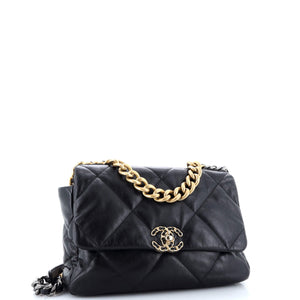 19 Flap Bag Quilted Leather Large