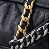 19 Flap Bag Quilted Leather Large