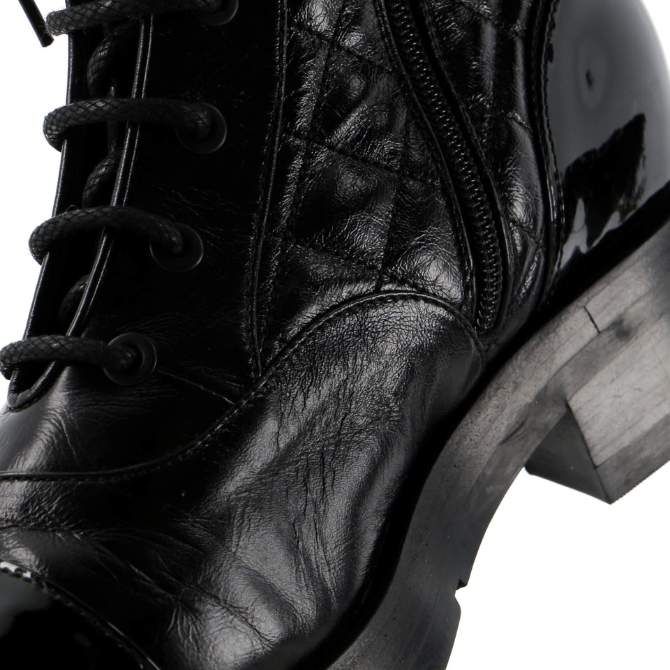 Women's Charm Chain CC Cap Toe Combat Boots Quilted Leather