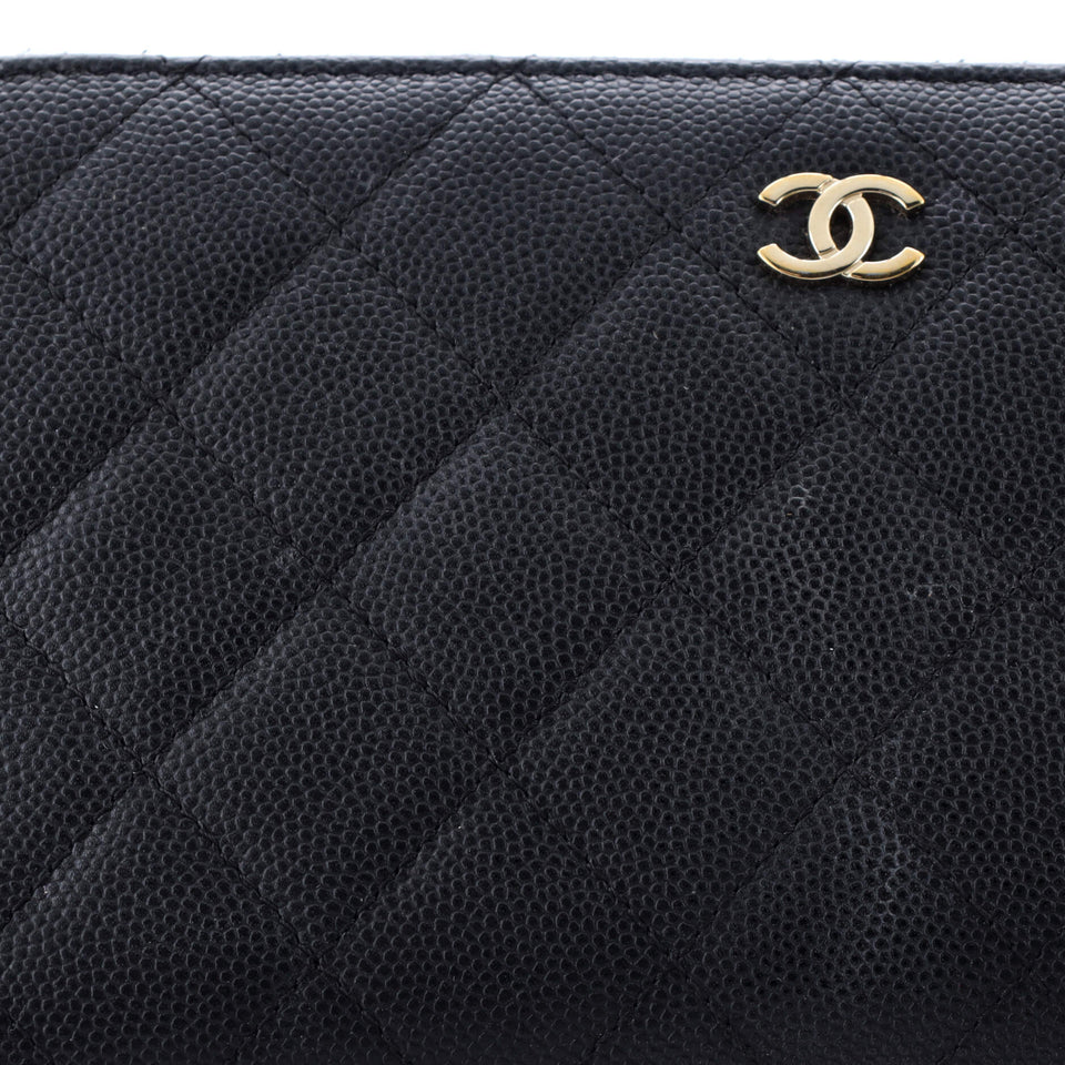 Zip Around Organizer Wallet Quilted Caviar Large