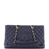 Grand Shopping Tote Quilted Caviar XL