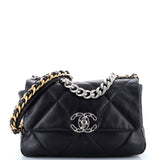 19 Flap Bag Quilted Leather Medium
