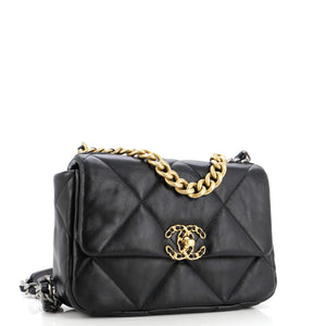 19 Flap Bag Quilted Leather Medium