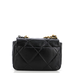 19 Flap Bag Quilted Leather Medium