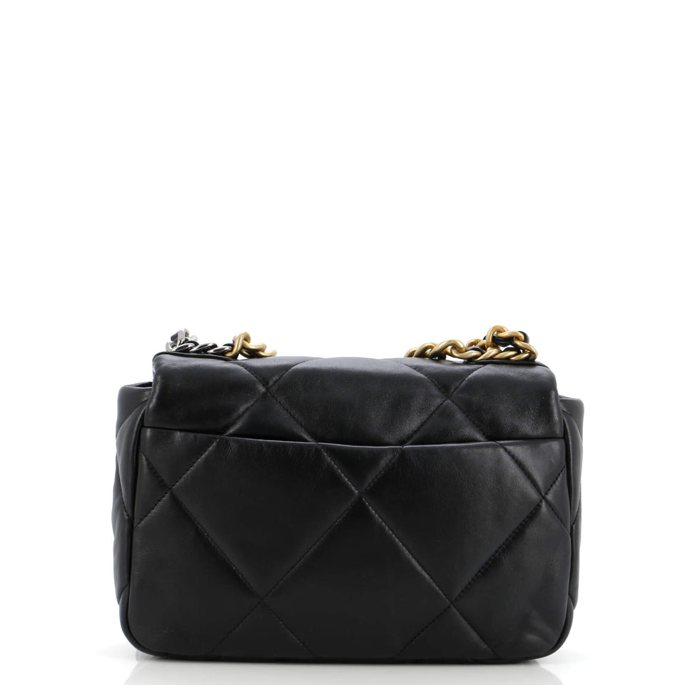 19 Flap Bag Quilted Leather Medium