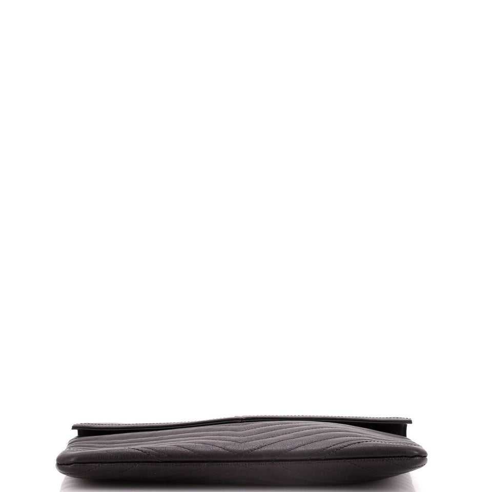 Statement Pouch Chevron Caviar Large