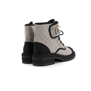 Women's Chain CC Cap Toe Lace Up Combat Boots Quilted Fabric and Grosgrain