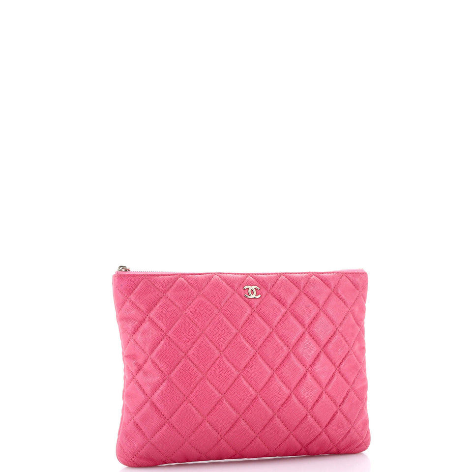 O Case Clutch Quilted Caviar Medium