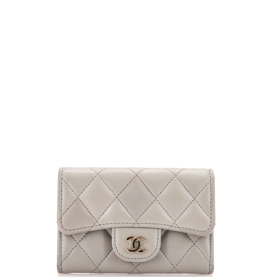 Classic Flap Card Case Quilted Lambskin
